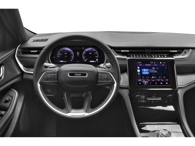 2025 Jeep Grand Cherokee steering wheel