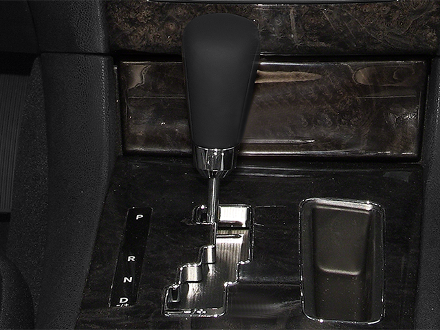 2014 Chrysler 300 4dr Sdn RWD