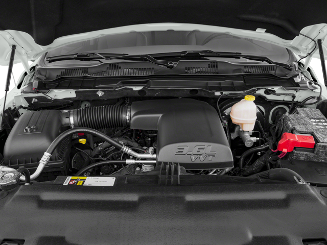 2017 RAM 1500 CREW CAB PICKUP - SHORT BED