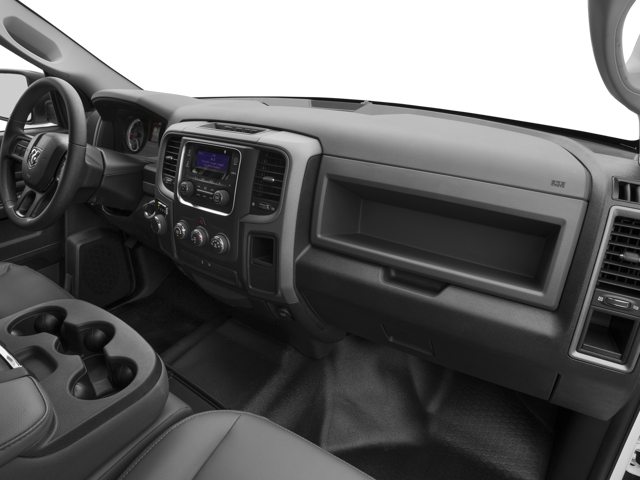 2017 RAM 1500 CREW CAB PICKUP - SHORT BED