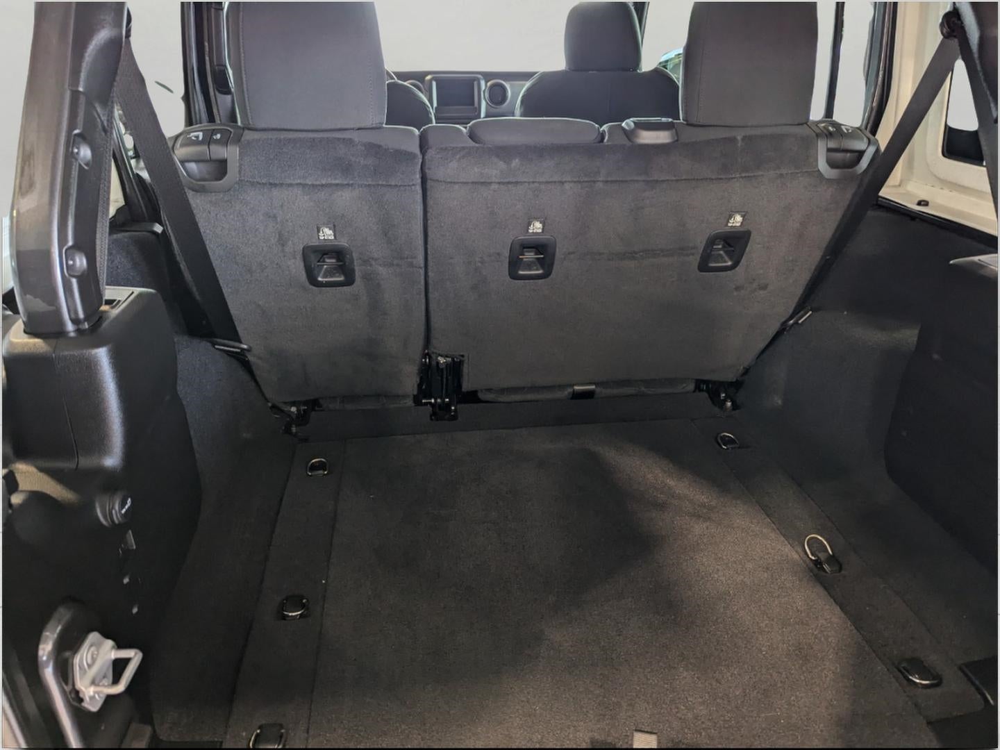 2023 Jeep Wrangler 4-Door Willys Sport 4x4