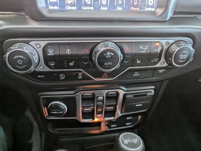 2022 Jeep Wrangler Unlimited Sahara 4x4