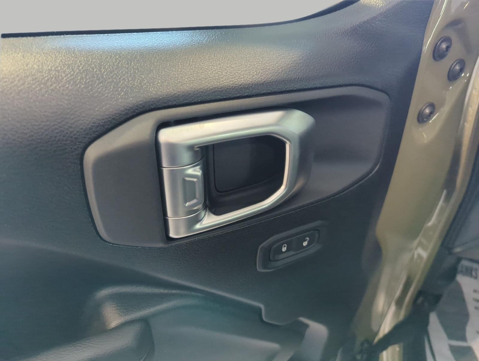 2027 Jeep Wrangler WRANGLER 4-DOOR SPORT
