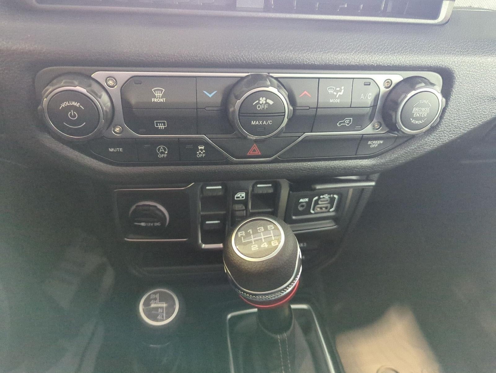 2027 Jeep Wrangler WRANGLER 4-DOOR SPORT