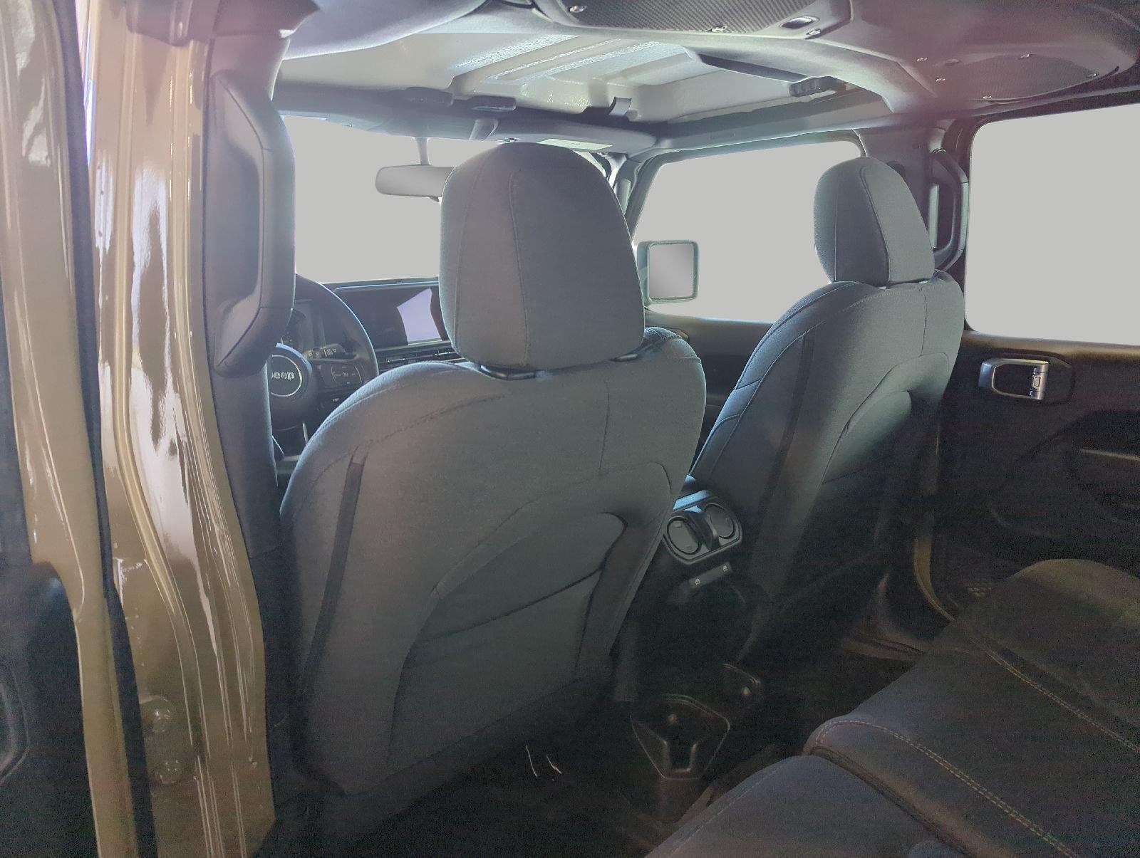 2027 Jeep Wrangler WRANGLER 4-DOOR SPORT