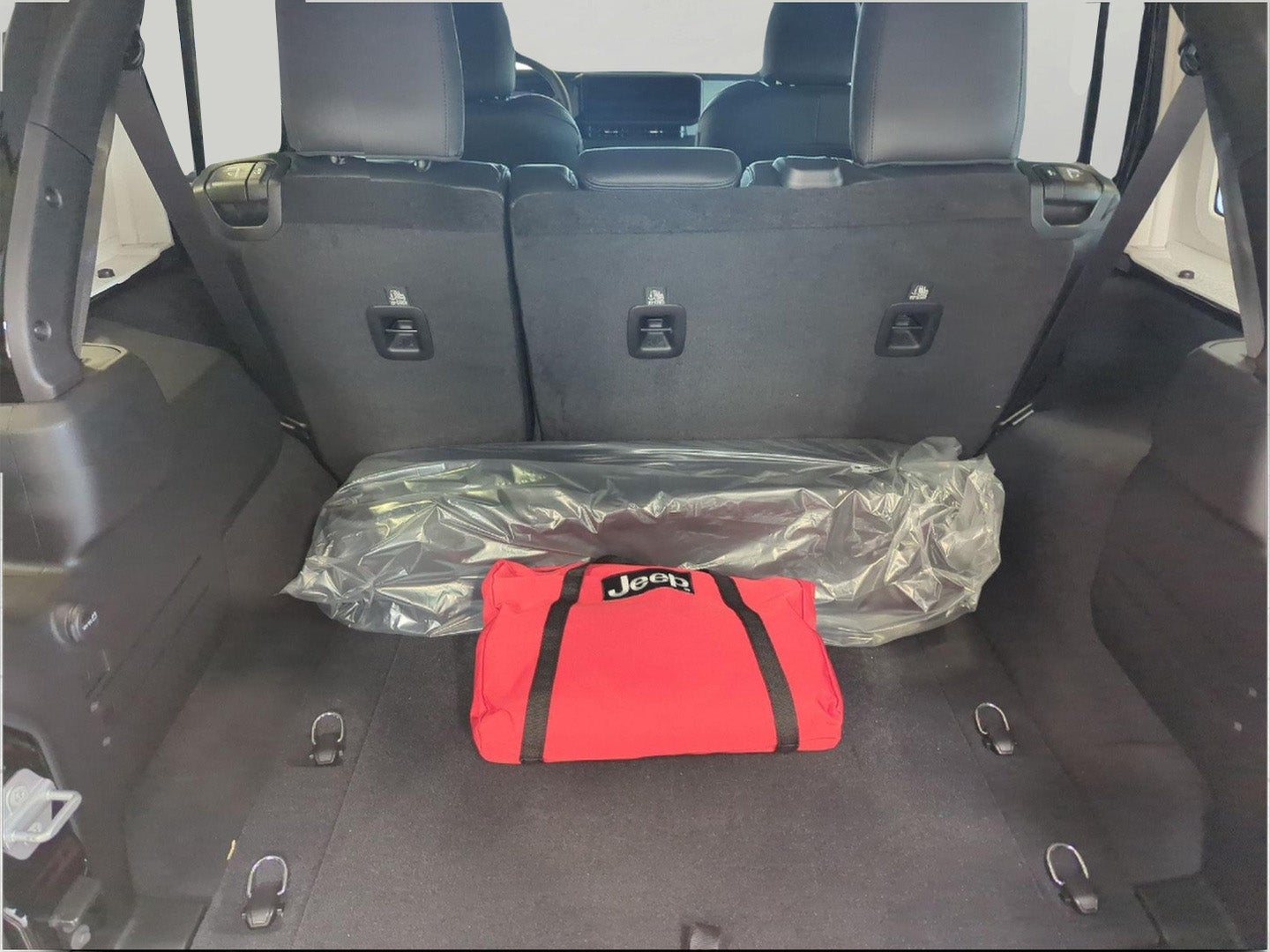 2027 Jeep Wrangler WRANGLER 4-DOOR SPORT