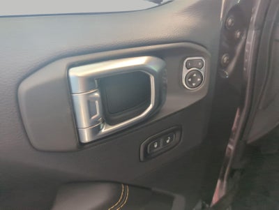 2027 Jeep Wrangler WRANGLER 4-DOOR SAHARA