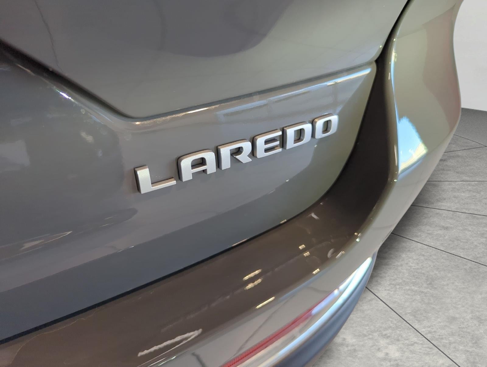 2027 Jeep Grand Cherokee GRAND CHEROKEE LAREDO 4X4
