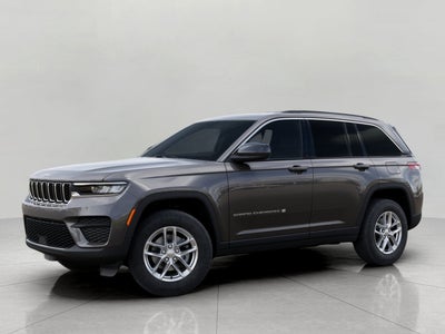 2026 Jeep Grand Cherokee GRAND CHEROKEE LAREDO 4X4