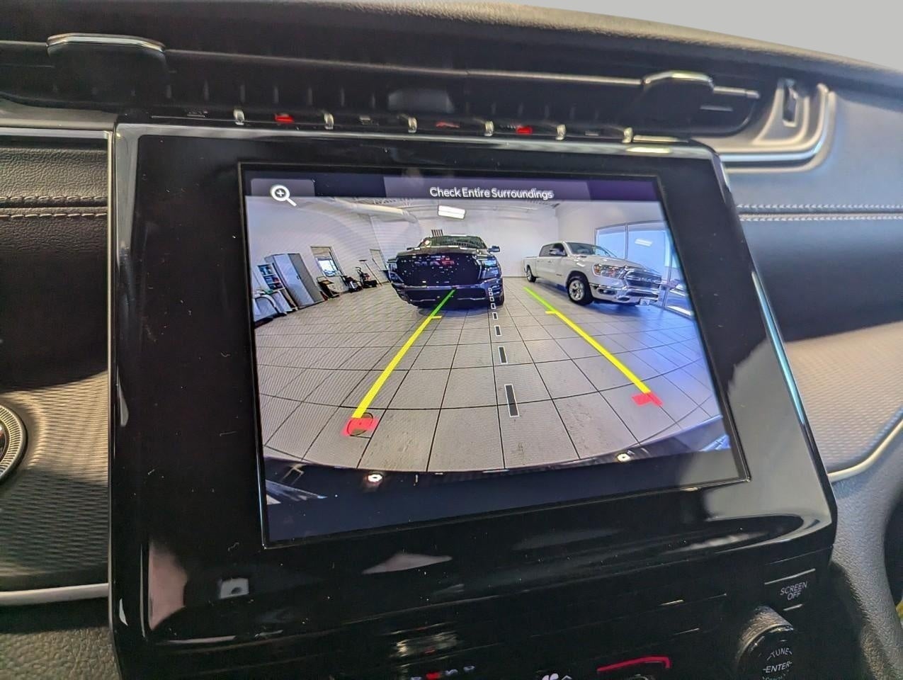2026 Jeep Grand Cherokee GRAND CHEROKEE LAREDO 4X4