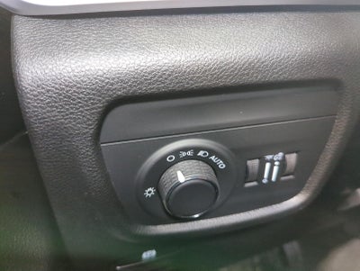 2027 Jeep Grand Cherokee GRAND CHEROKEE LAREDO X 4X4