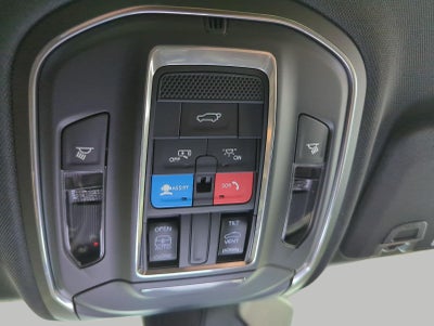 2027 Jeep Grand Cherokee GRAND CHEROKEE LAREDO X 4X4