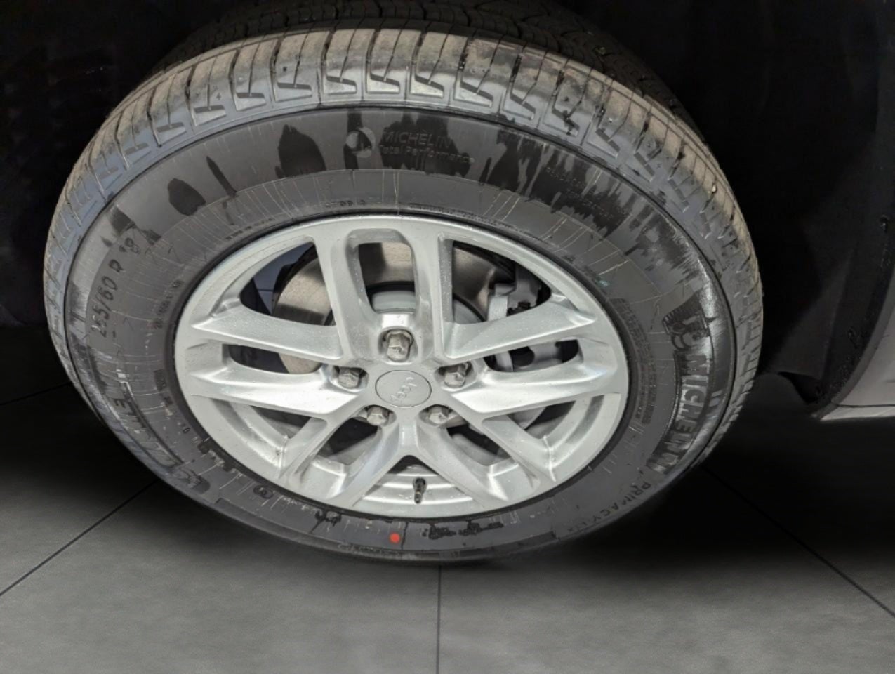 2026 Jeep Grand Cherokee GRAND CHEROKEE LAREDO 4X4