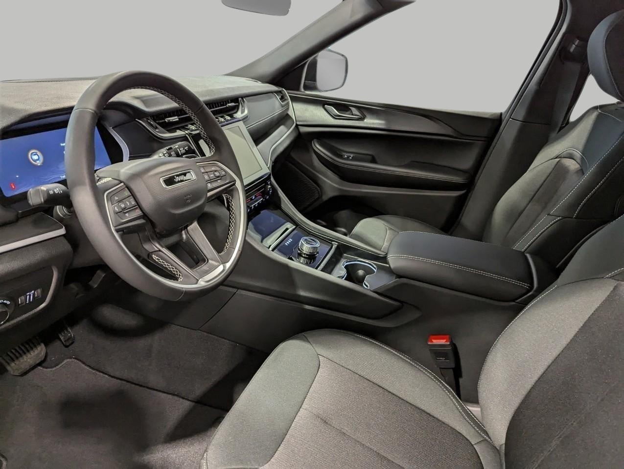 2026 Jeep Grand Cherokee GRAND CHEROKEE LAREDO 4X4