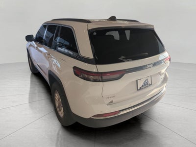 2025 Jeep Grand Cherokee Laredo 4x4