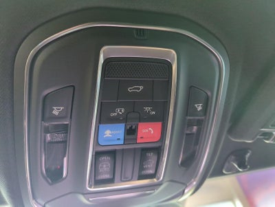 2027 Jeep Grand Cherokee GRAND CHEROKEE LAREDO X 4X4