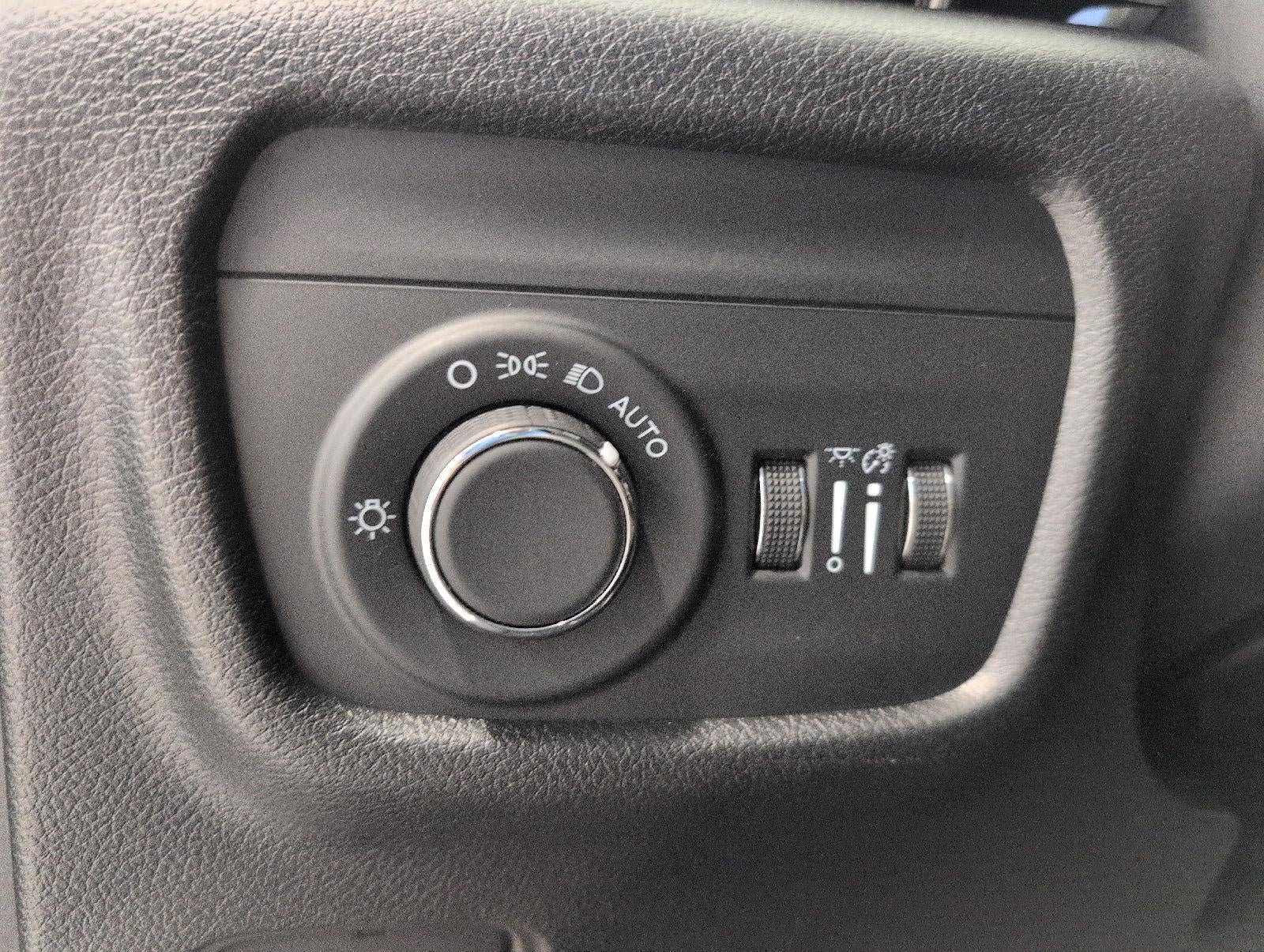 2025 Jeep Grand Cherokee Altitude 4x4