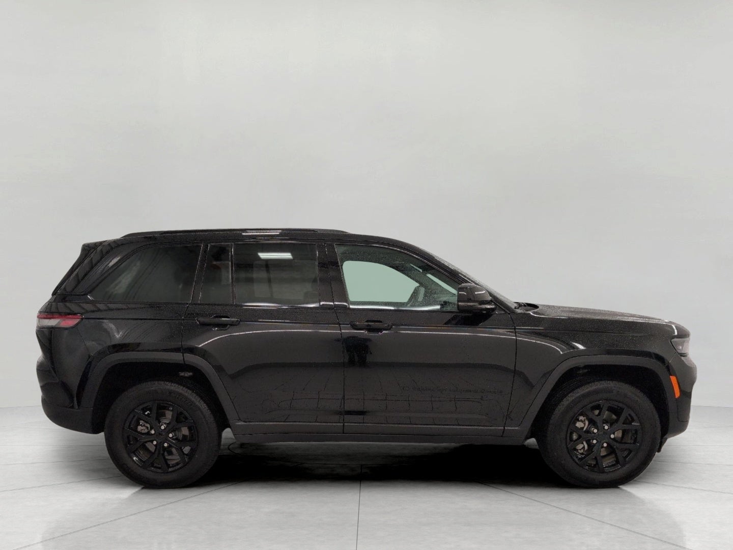 2025 Jeep Grand Cherokee Altitude 4x4