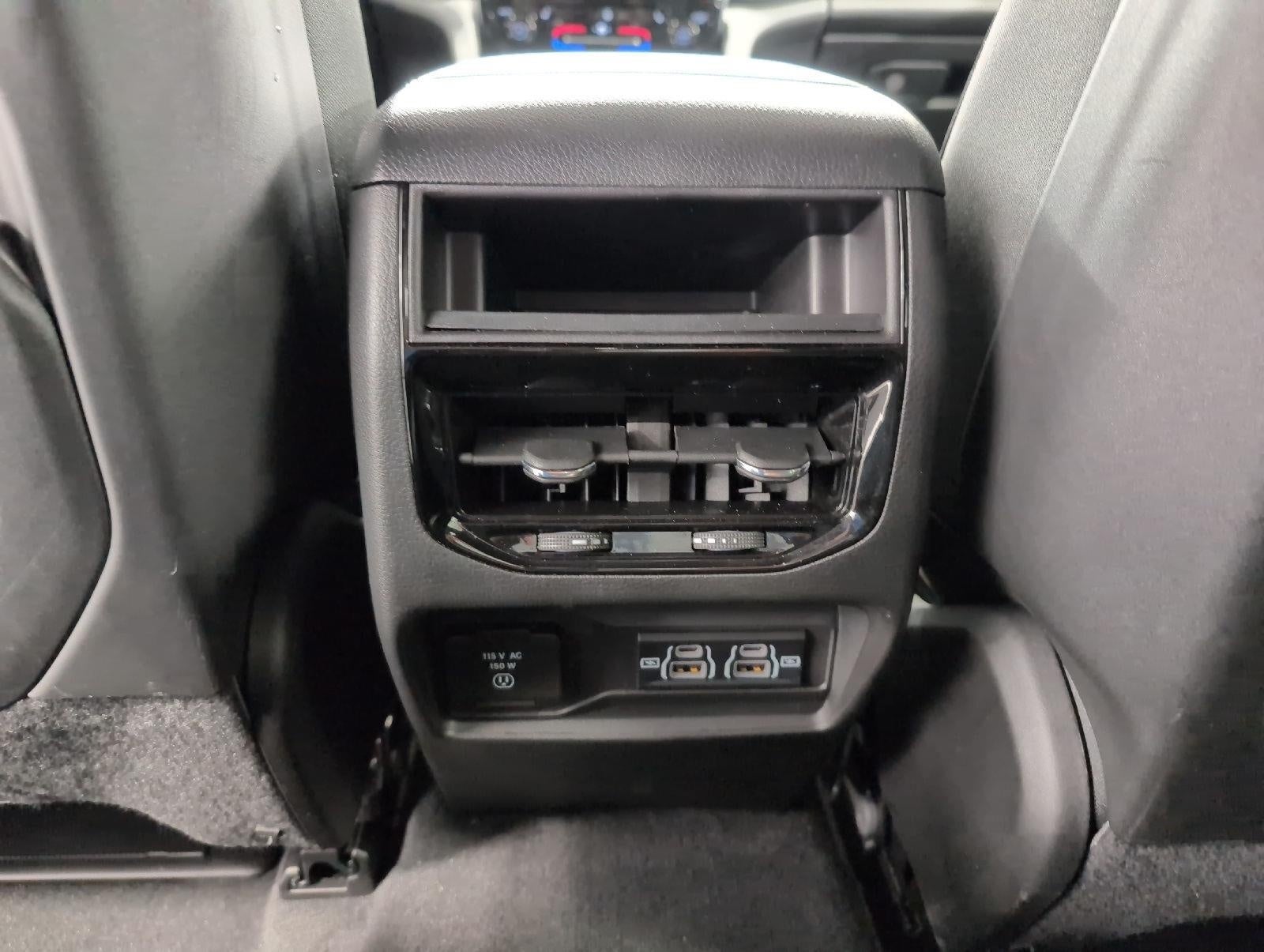 2025 Jeep Grand Cherokee Altitude 4x4
