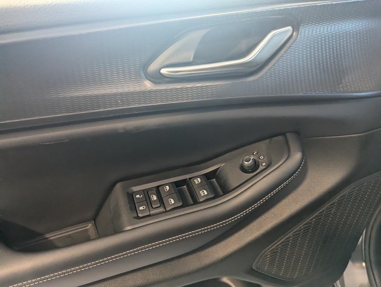 2026 Jeep Grand Cherokee GRAND CHEROKEE LAREDO X 4X4