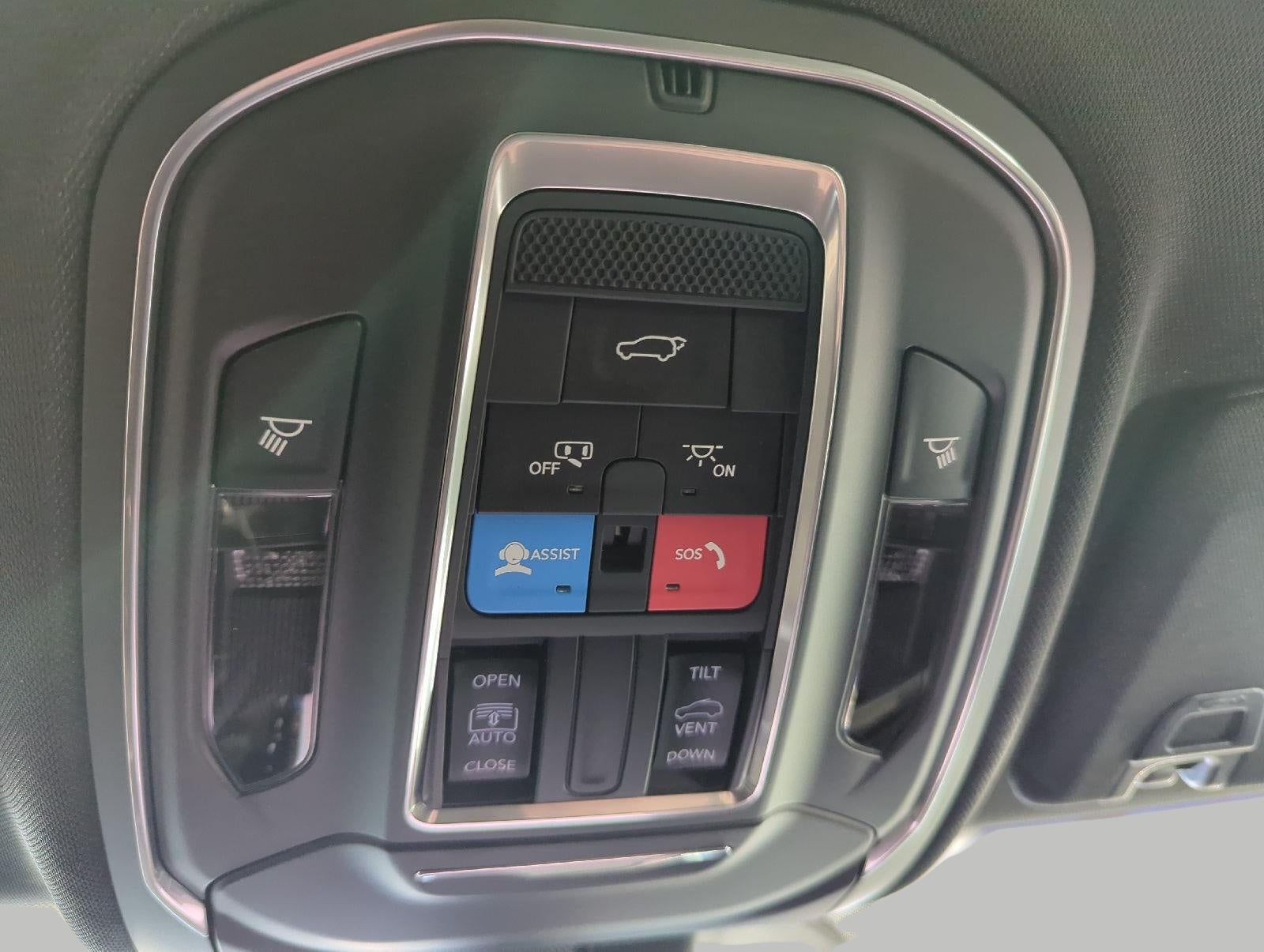 2027 Jeep Grand Cherokee GRAND CHEROKEE LAREDO ALTITUDE 4X4