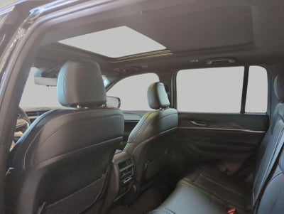 2027 Jeep Grand Cherokee GRAND CHEROKEE LIMITED 4X4