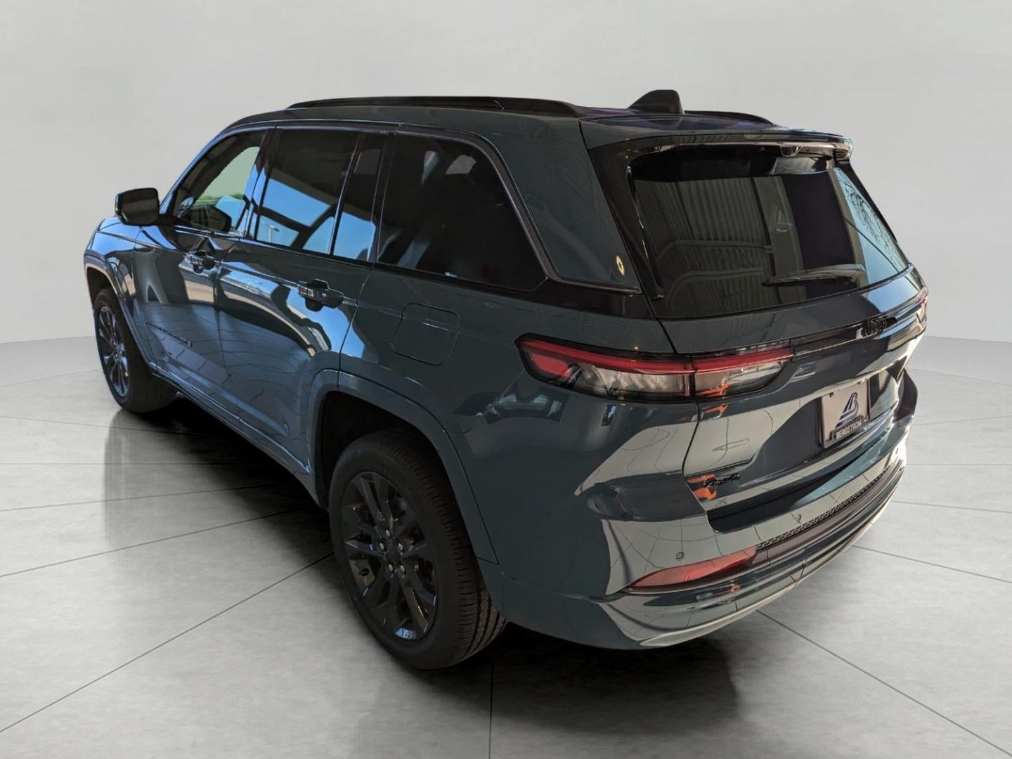 2026 Jeep Grand Cherokee GRAND CHEROKEE LIMITED RESERVE 4X4