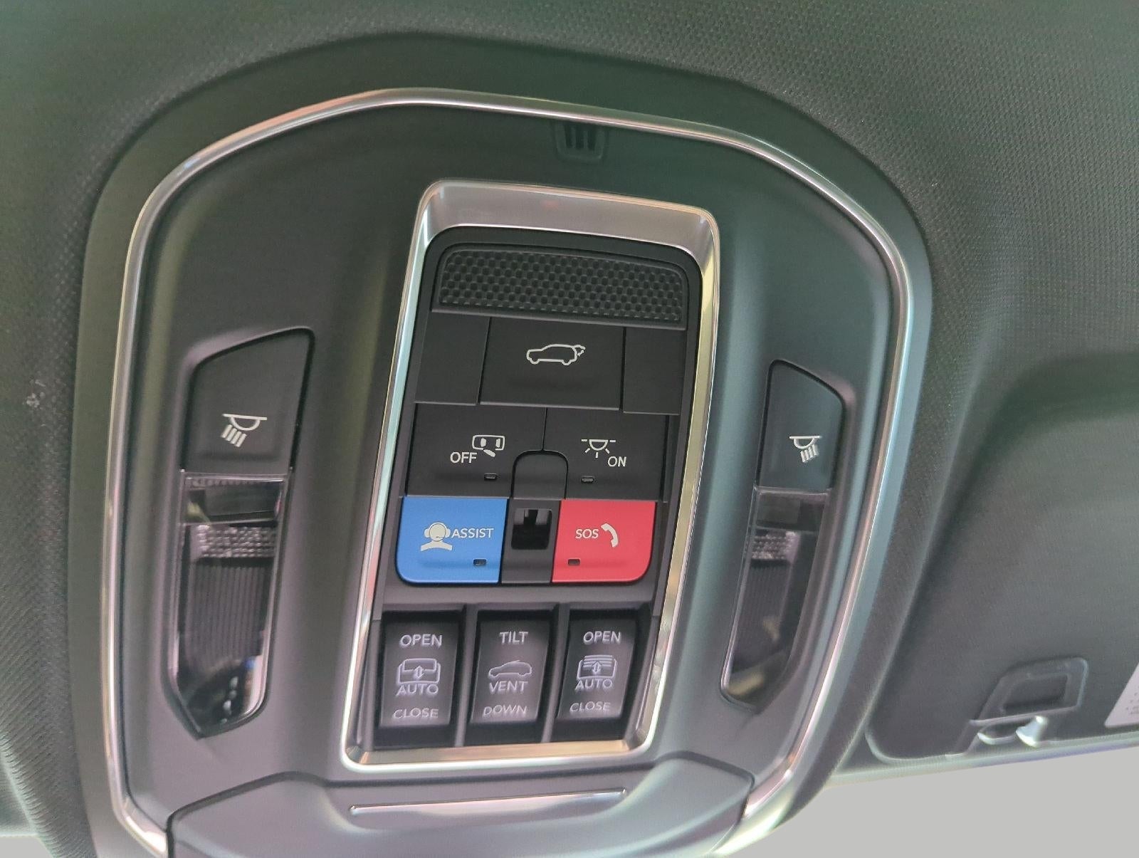 2027 Jeep Grand Cherokee GRAND CHEROKEE LIMITED 4X4