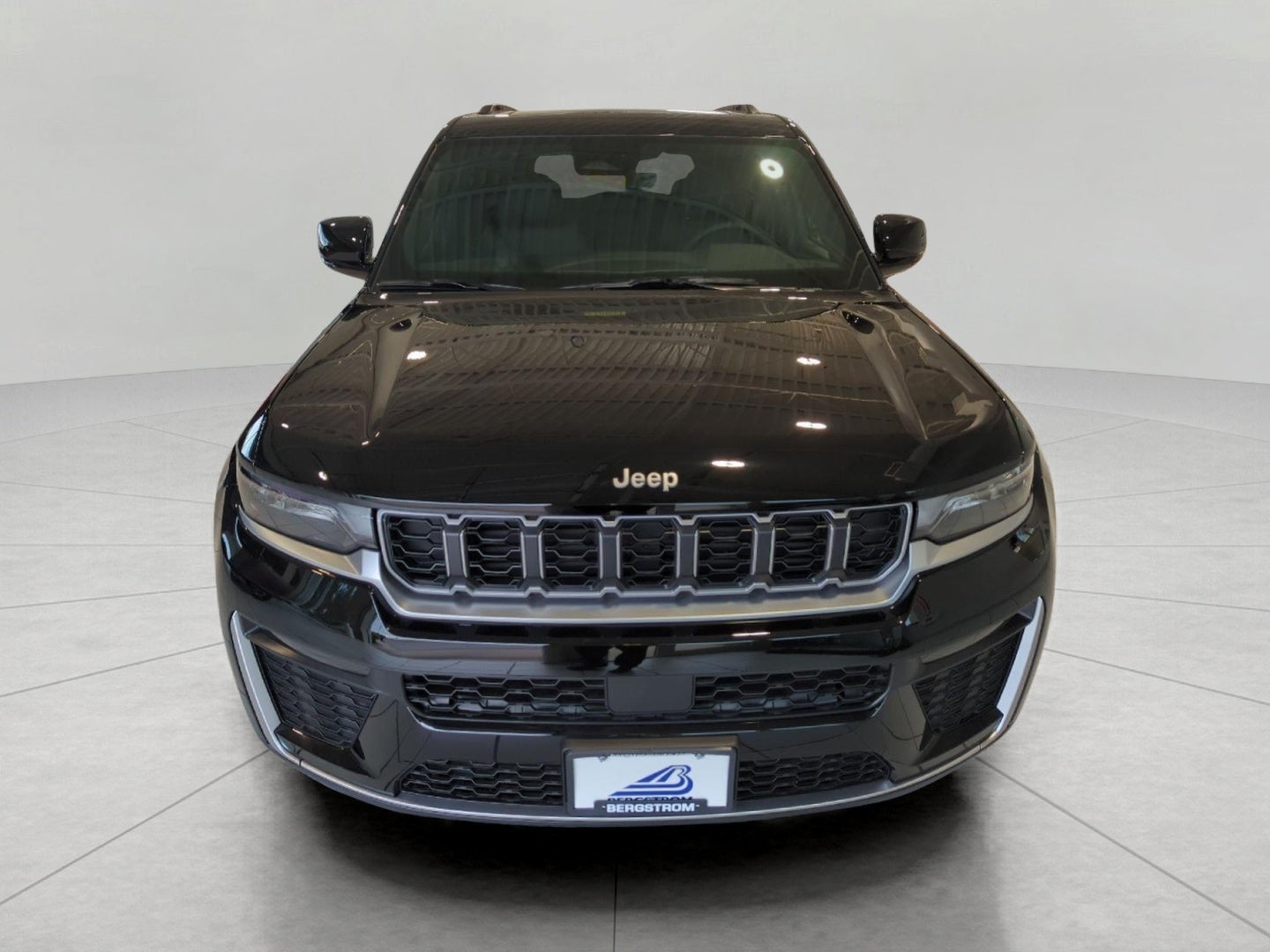 2027 Jeep Grand Cherokee GRAND CHEROKEE LIMITED 4X4