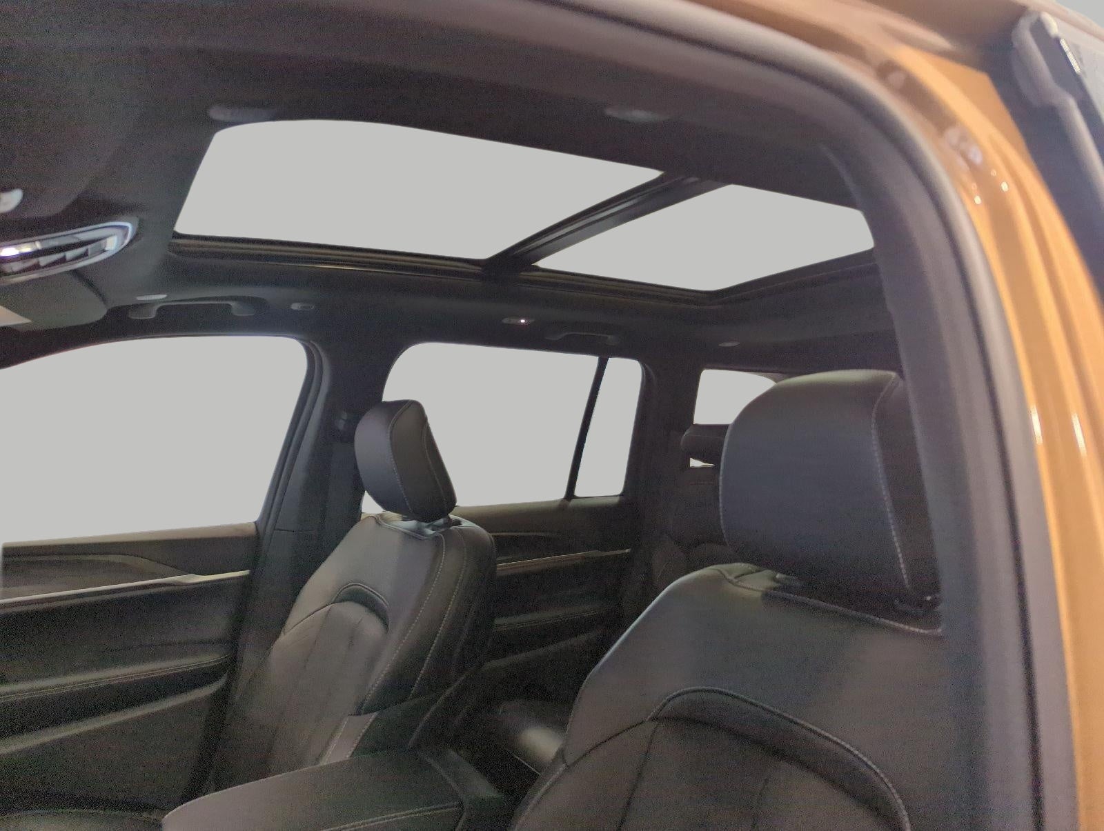 2027 Jeep Grand Cherokee GRAND CHEROKEE LIMITED 4X4