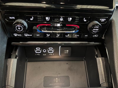 2025 Jeep Grand Cherokee GRAND CHEROKEE OVERLAND 4X4