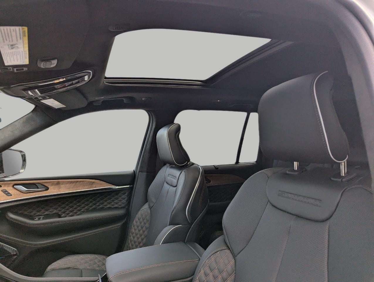 2026 Jeep Grand Cherokee GRAND CHEROKEE SUMMIT 4X4