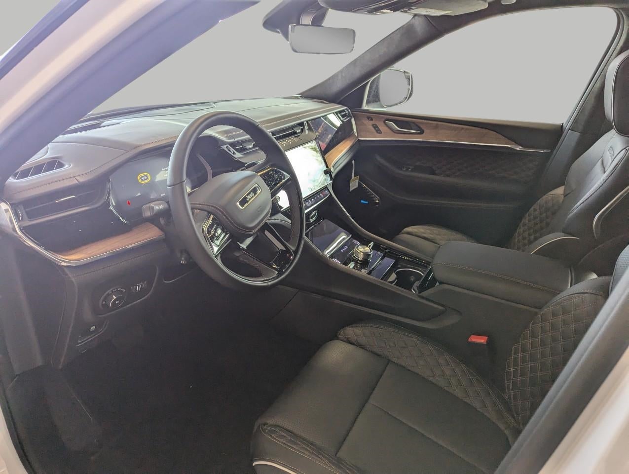 2026 Jeep Grand Cherokee GRAND CHEROKEE SUMMIT 4X4