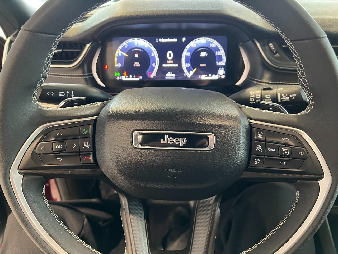 2025 Jeep Grand Cherokee L Altitude 4x4