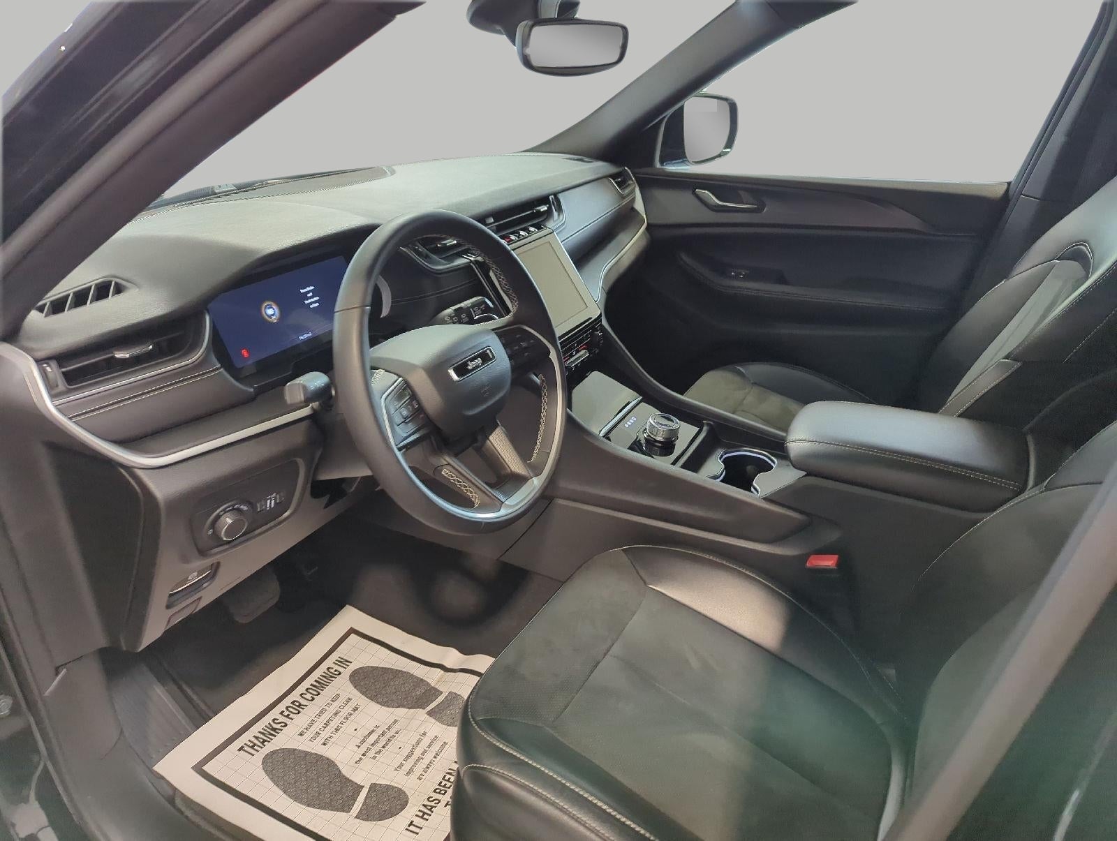 2024 Jeep Grand Cherokee L Altitude 4x4