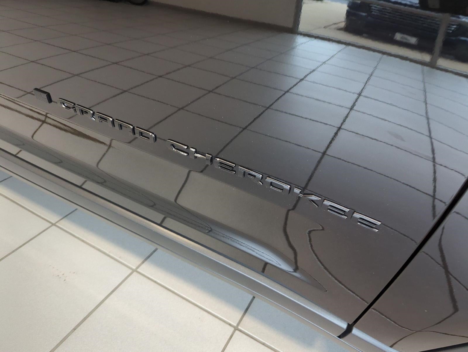 2024 Jeep Grand Cherokee L Altitude 4x4