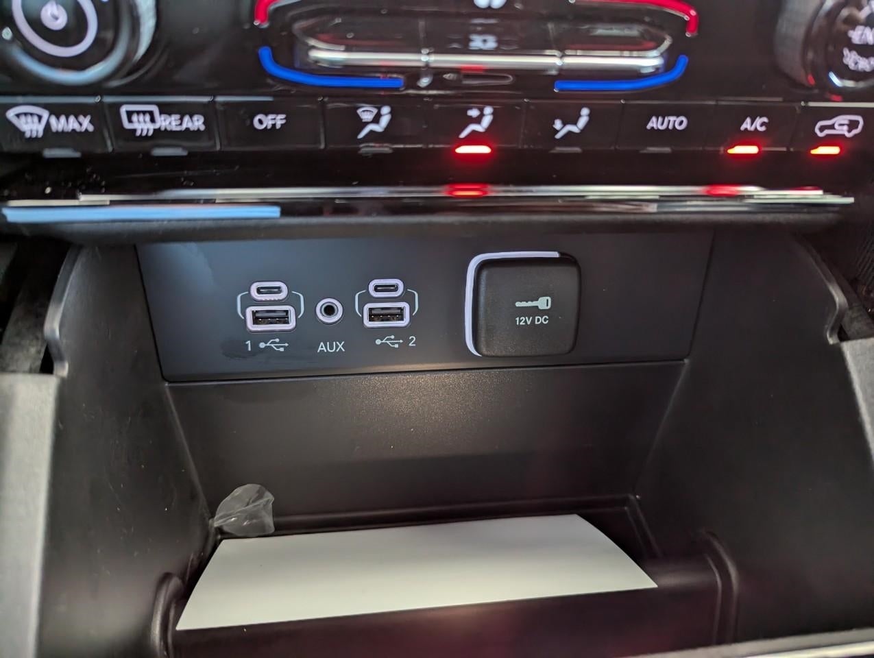 2025 Jeep Grand Cherokee GRAND CHEROKEE L LAREDO 4X4