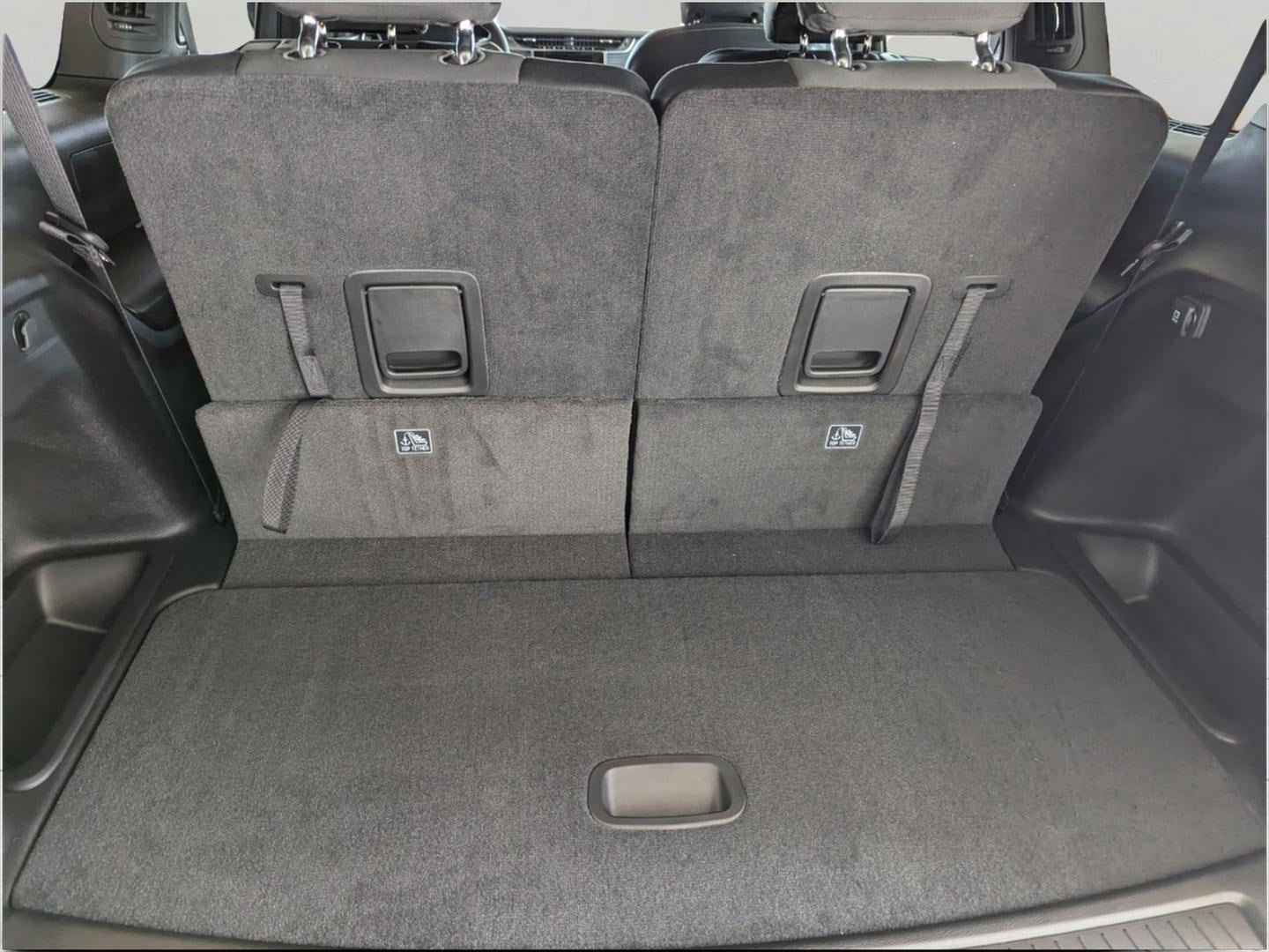 2025 Jeep Grand Cherokee GRAND CHEROKEE L LAREDO 4X4