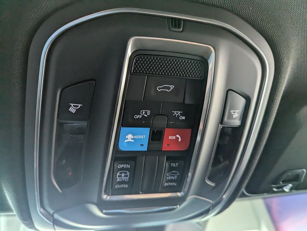 2025 Jeep Grand Cherokee GRAND CHEROKEE L ALTITUDE X 4X4