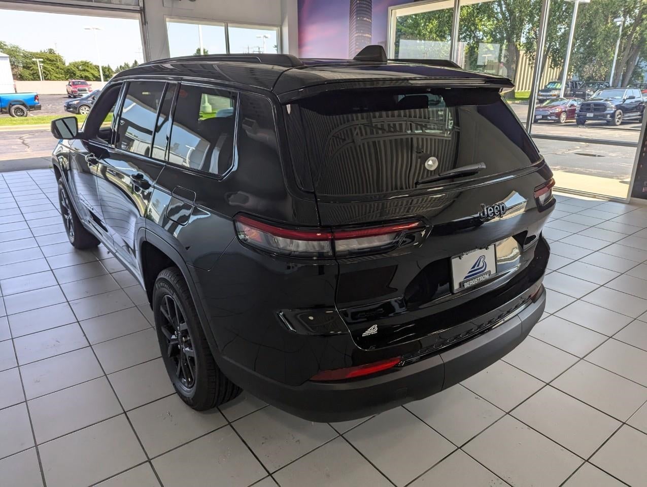 2025 Jeep Grand Cherokee GRAND CHEROKEE L ALTITUDE X 4X4