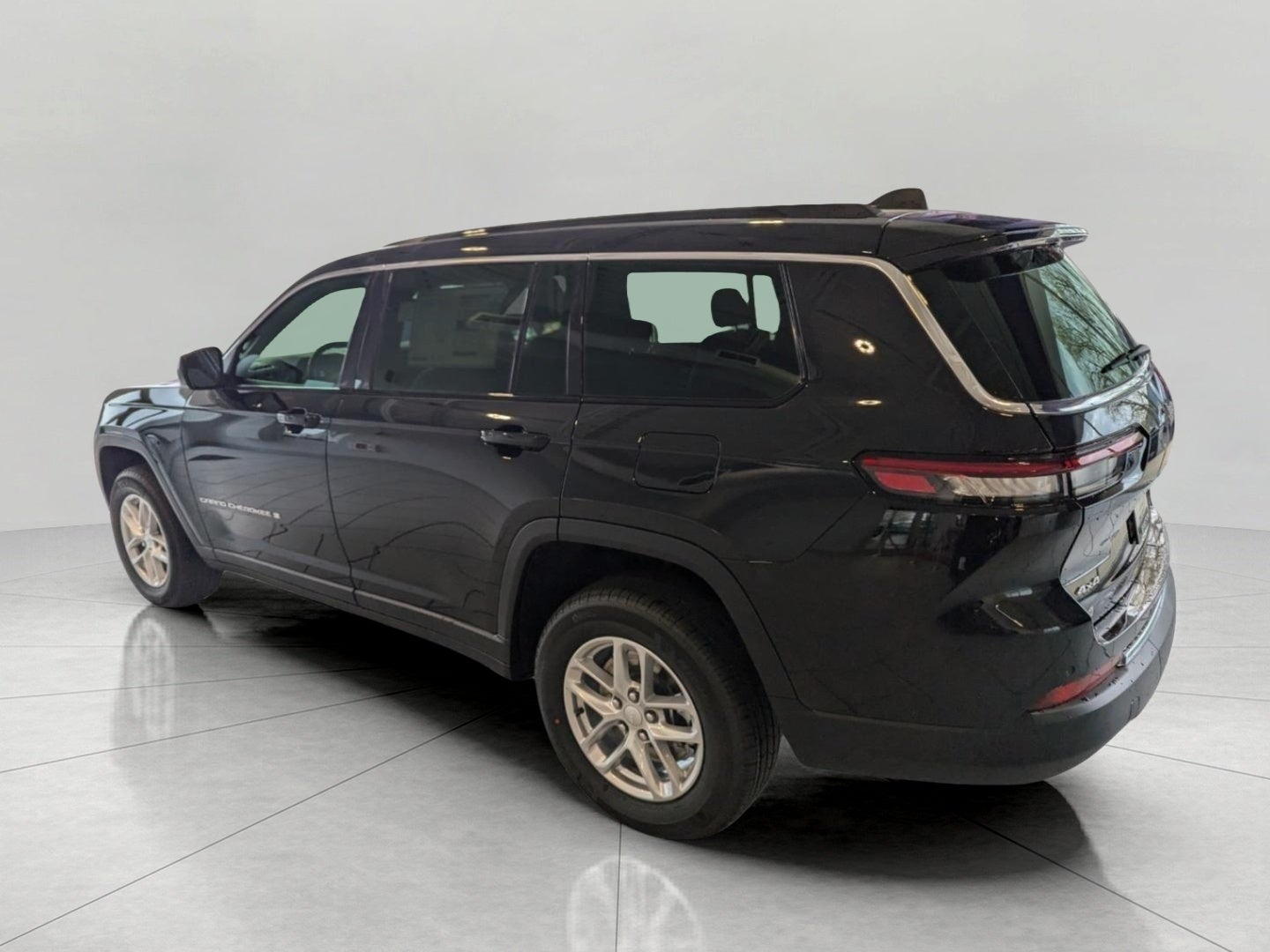 2026 Jeep Grand Cherokee GRAND CHEROKEE L LAREDO 4X4