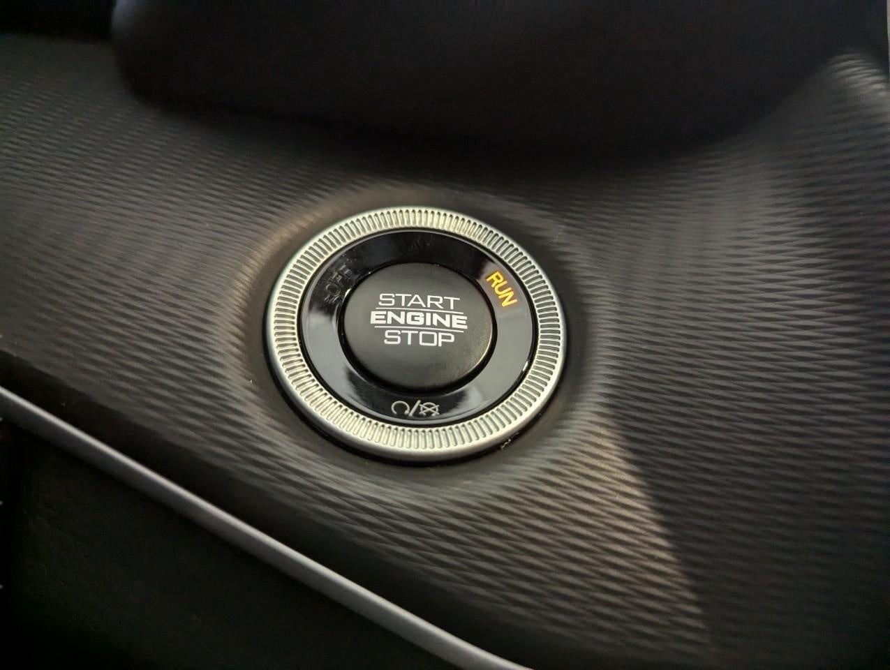 2026 Jeep Grand Cherokee GRAND CHEROKEE L LAREDO 4X4