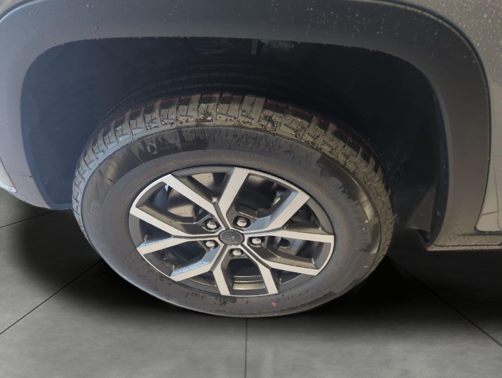2027 Jeep Grand Cherokee L GRAND CHEROKEE L LAREDO 4X4