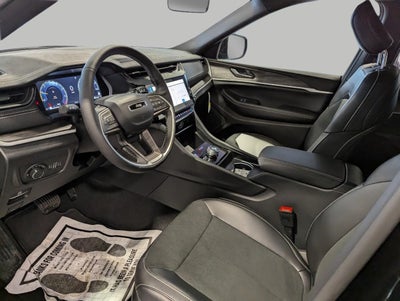 2026 Jeep Grand Cherokee GRAND CHEROKEE L LAREDO ALTITUDE 4X4