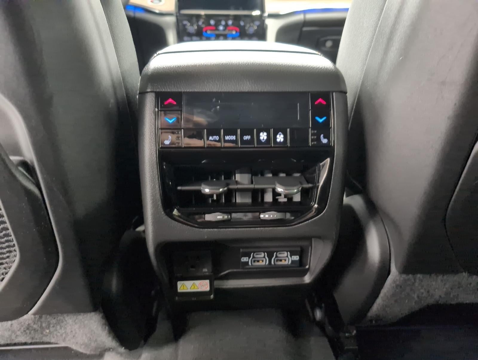 2024 Jeep Grand Cherokee L Summit 4x4