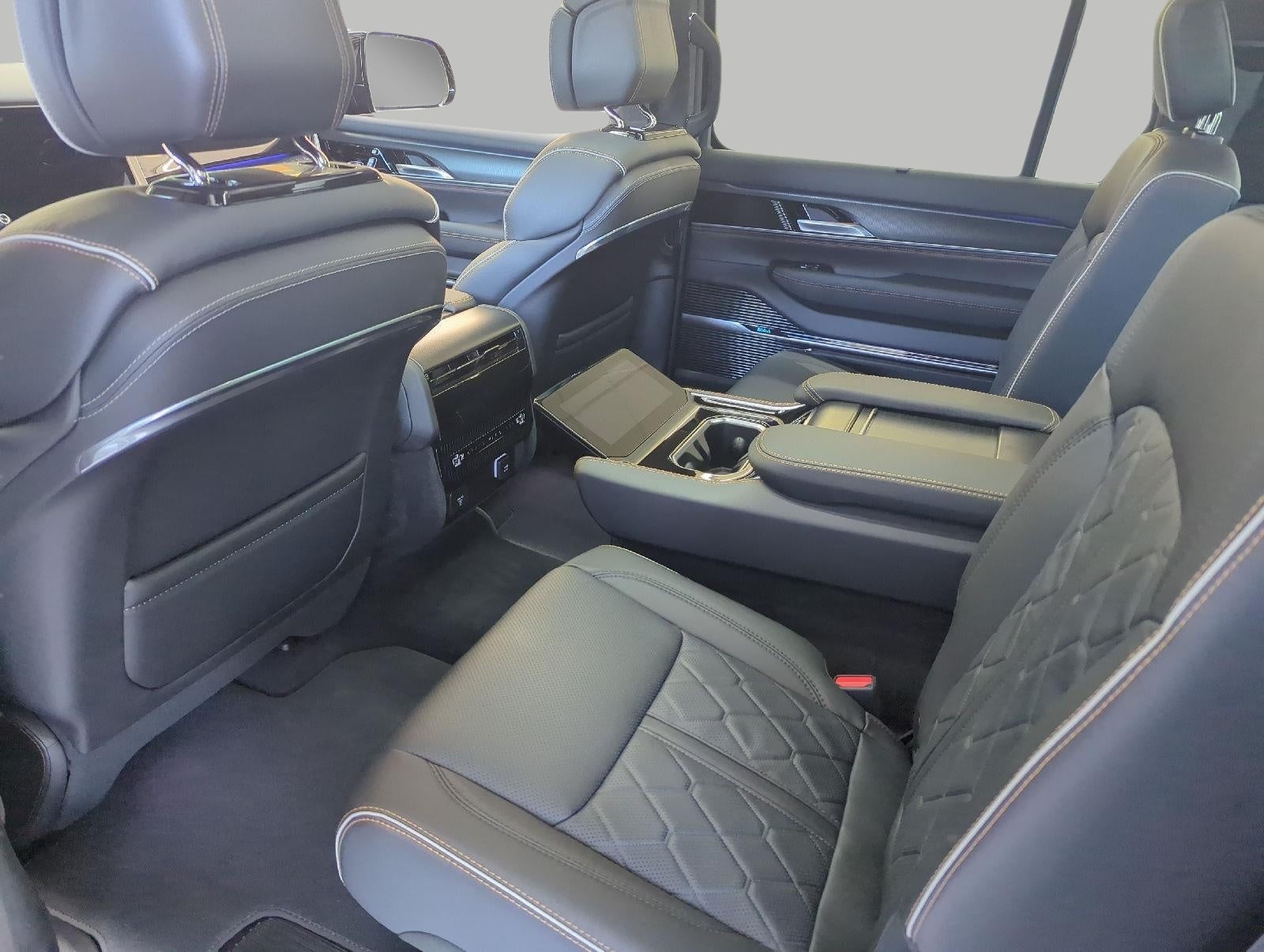 2026 Jeep Grand Wagoneer GRAND WAGONEER L SUMMIT RESERVE 4X4