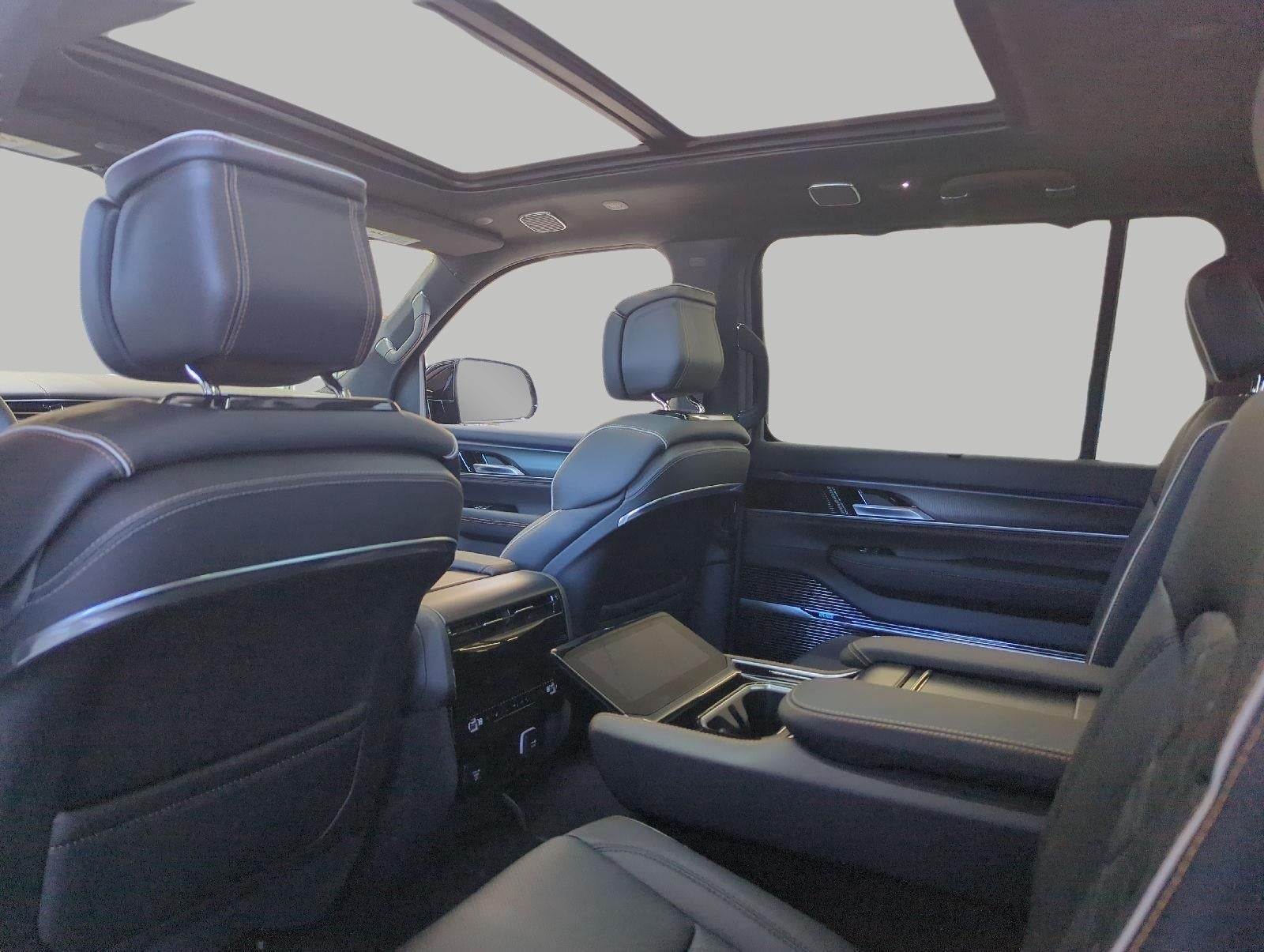 2026 Jeep Grand Wagoneer GRAND WAGONEER L SUMMIT RESERVE 4X4