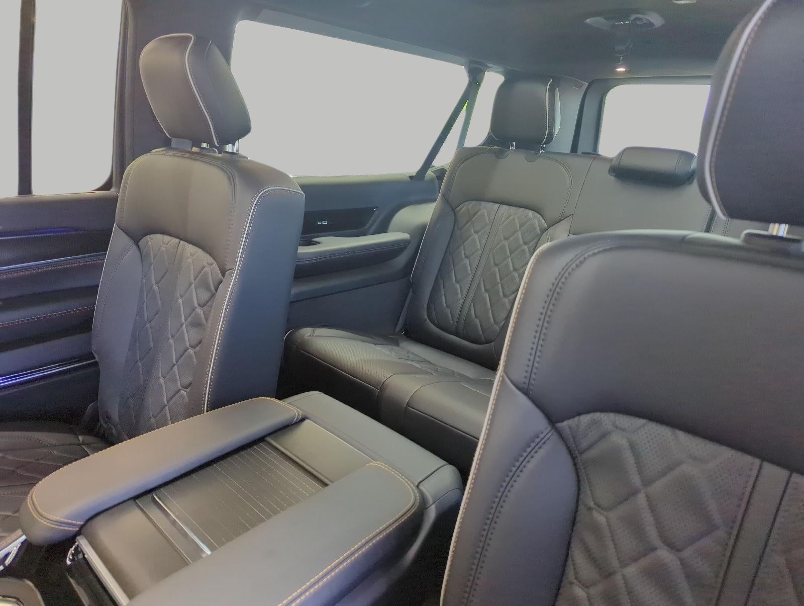 2026 Jeep Grand Wagoneer GRAND WAGONEER L SUMMIT RESERVE 4X4