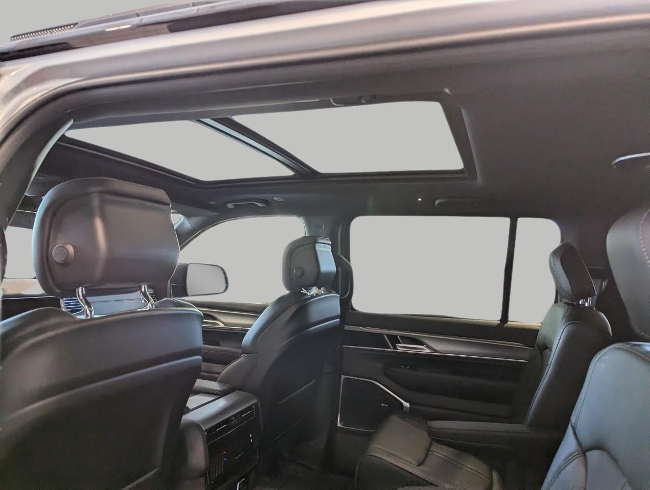 2026 Jeep Grand Wagoneer GRAND WAGONEER UPLAND 4X4