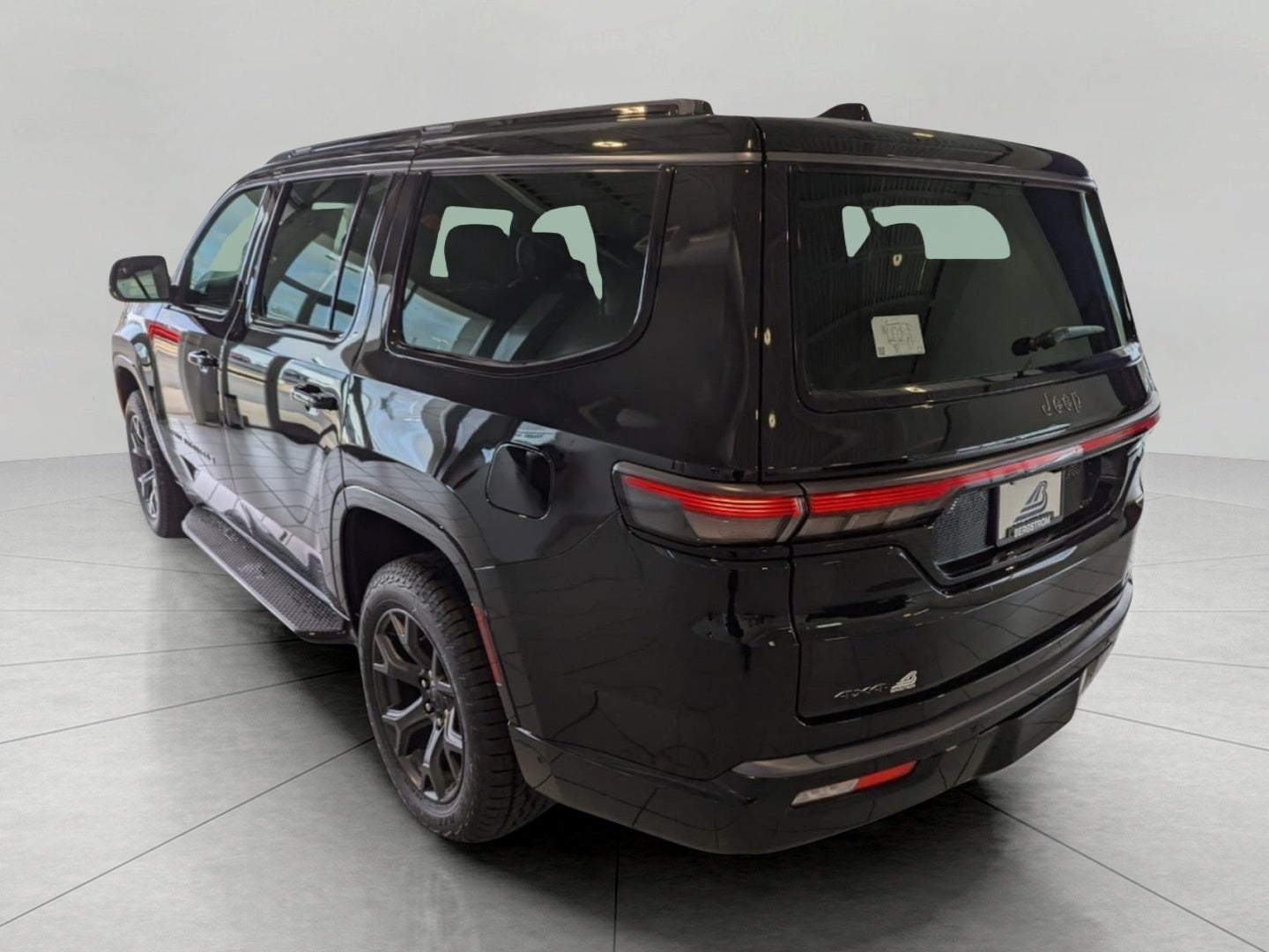 2026 Jeep Grand Wagoneer GRAND WAGONEER UPLAND 4X4